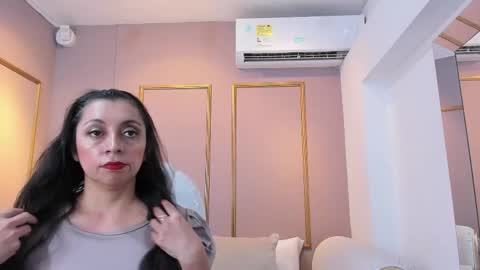 PerlaPreciosa online show from 02-23-25, 03:35