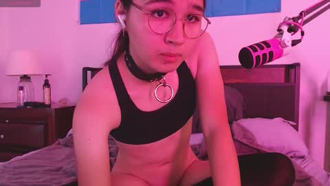 Snapshot of permango chatting on 11-29-25, 07:06 Permango online show from 11-29-25, 07:06