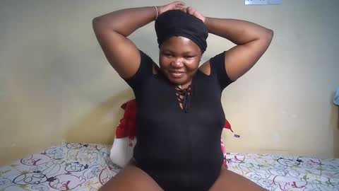 Snapshot of perpetual_doll chatting on 02-28-25, 10:06 perpetual_doll online show from 02-28-25, 10:06