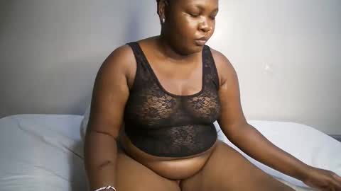 Snapshot of perpetual_doll chatting on 09-29-25, 04:50 perpetual_doll online show from 09-29-25, 04:50