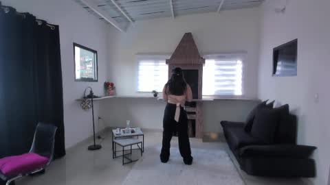 Snapshot of persefone_saira chatting on 02-27-25, 02:32 Marie online show from 02-27-25, 02:32