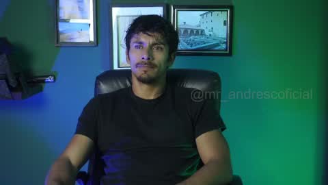 Snapshot of perseoo_88 chatting on 01-12-26, 11:10 andres online show from 01-12-26, 11:10