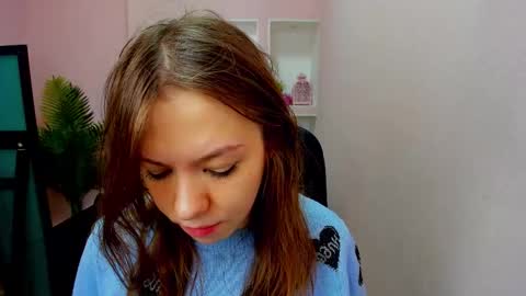 horror flying on the wings of the night.... online show from 10-11-25, 05:28