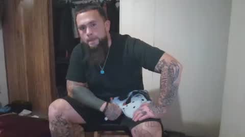 Snapshot of pervertedgrandson chatting on 11-10-25, 03:27 AKA perverted Step Daddy online show from 11-10-25, 03:27