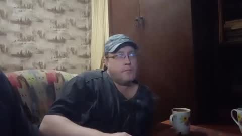 Peskaric online show from 10-25-25, 03:18