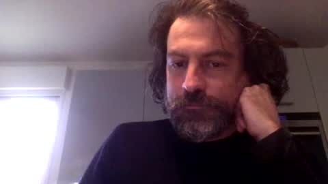 Snapshot of pesketig42 chatting on 02-11-26, 01:05 pesketig42 online show from 02-11-26, 01:05