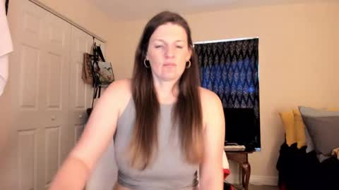 Snapshot of pessimistically_optimistic chatting on 01-12-25, 04:18 Kelly online show from 01-12-25, 04:18