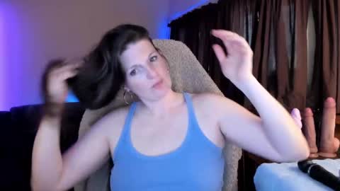 Snapshot of pessimistically_optimistic chatting on 10-06-25, 06:49 Kelly online show from 10-06-25, 06:49