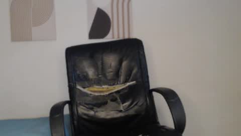 FELIPE online show from 12-16-25, 05:40