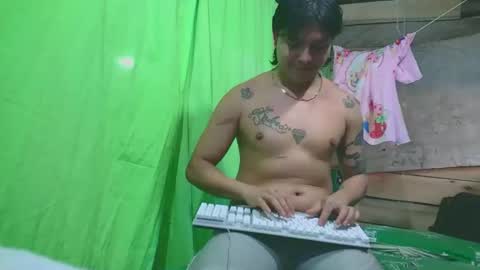 peteresmitd17 online show from 12-22-25, 10:29