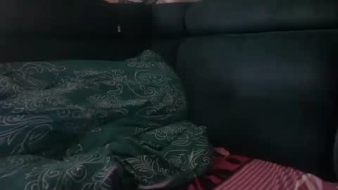 peterf83 online show from 02-26-25, 06:37