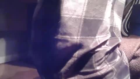 Snapshot of peterinohio57 chatting on 01-17-26, 02:22 peterinohio57 online show from 01-17-26, 02:22