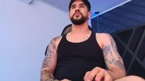 Snapshot of petesevans_1 chatting on 04-25-26, 11:13 PETES EVANS new account online show from 04-25-26, 11:13