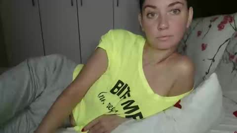 Snapshot of petite_danielle chatting on 09-11-25, 06:46 petite_danielle online show from 09-11-25, 06:46