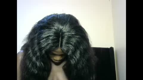 Snapshot of petite_lavi2 chatting on 02-17-25, 09:08 petite_lavi2 online show from 02-17-25, 09:08