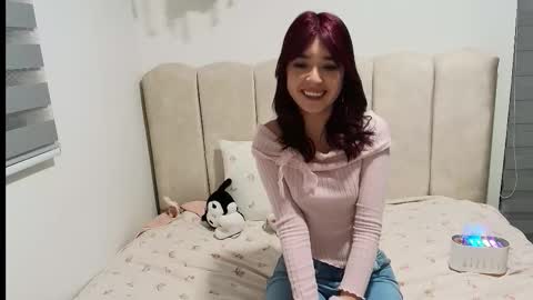 petite_marie_ online show from 10-21-25, 04:13