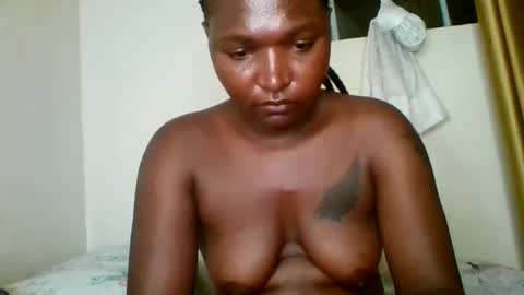 petite_shan online show from 05-19-26, 08:04