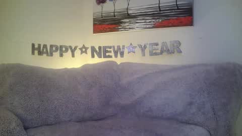 Snapshot of petite_treat_ chatting on 01-05-25, 06:46 petite treat online show from 01-05-25, 06:46