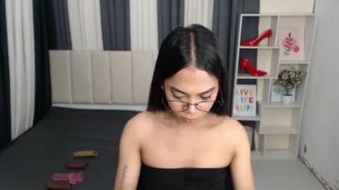 Snapshot of petiteasianyukie chatting on 10-26-25, 07:14 Yukie online show from 10-26-25, 07:14