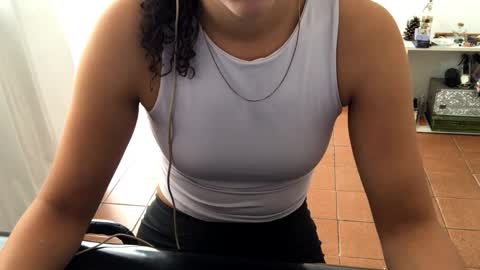 Mlian online show from 04-02-26, 03:31