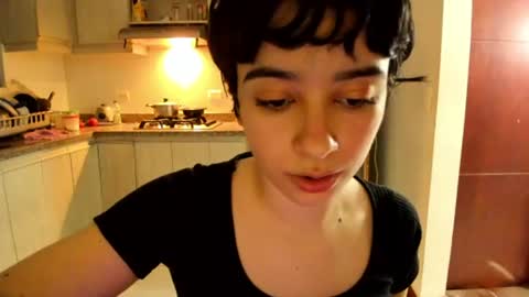 Lunna online show from 07-02-26, 03:23