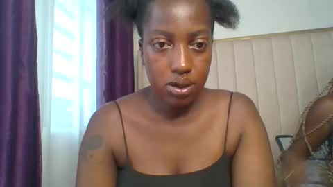 Snapshot of petiteebony6 chatting on 05-14-26, 08:21 petiteebony6 online show from 05-14-26, 08:21