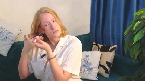 Elza online show from 11-15-25, 06:59