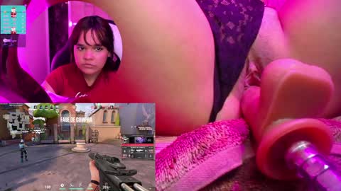 Snapshot of petitesally_ chatting on 12-13-24, 11:28 Sally online show from 12-13-24, 11:28