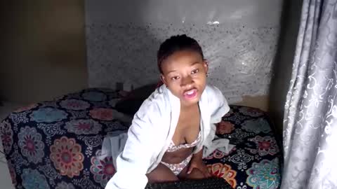 petitesammy online show from 05-14-26, 05:09