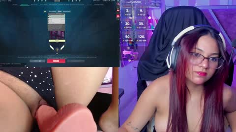 Snapshot of petitesofia_ chatting on 01-22-25, 02:56 Sofia online show from 01-22-25, 02:56