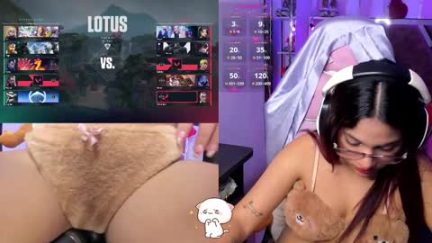 Snapshot of petitesofia_ chatting on 02-11-25, 02:57 Sofia online show from 02-11-25, 02:57