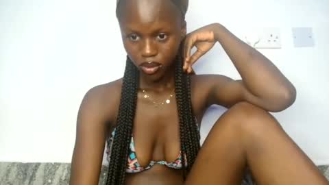 petitgirl88 online show from 06-09-26, 10:49