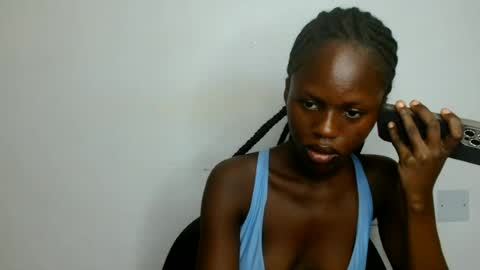 petitgirl88 online show from 06-19-26, 07:28