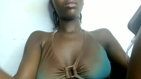 petitgirl88 online show from 07-01-26, 06:07