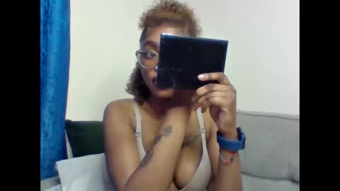 Arielle online show from 02-20-26, 12:07