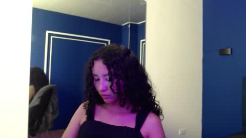 Snapshot of pettymoon chatting on 11-24-25, 07:35 Moon online show from 11-24-25, 07:35