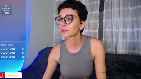 Snapshot of peyton_gh chatting on 01-05-25, 04:14 Peyton online show from 01-05-25, 04:14