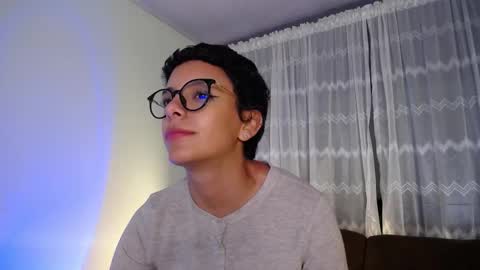 Snapshot of peyton_gh chatting on 02-15-25, 10:22 Peyton online show from 02-15-25, 10:22