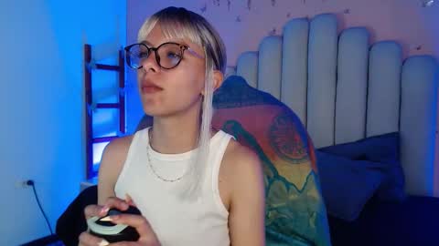 Snapshot of peyton_gh chatting on 09-22-25, 03:30 Peyton online show from 09-22-25, 03:30