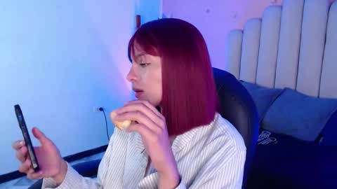 Snapshot of peyton_gh chatting on 10-04-25, 03:37 Peyton online show from 10-04-25, 03:37
