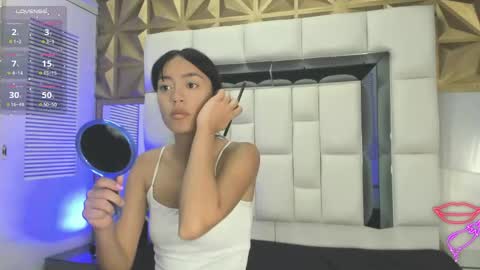 Peyton  online show from 05-11-26, 12:11