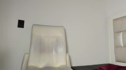 peyton_wat20 online show from 12-02-25, 11:48