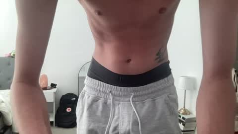 peytonzz online show from 07-18-26, 09:51