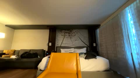 Snapshot of pghhd chatting on 11-13-25, 01:32 pghhd online show from 11-13-25, 01:32