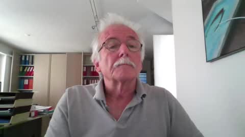 Snapshot of pgroove542707 chatting on 06-25-26, 08:19 pgroove542707 online show from 06-25-26, 08:19