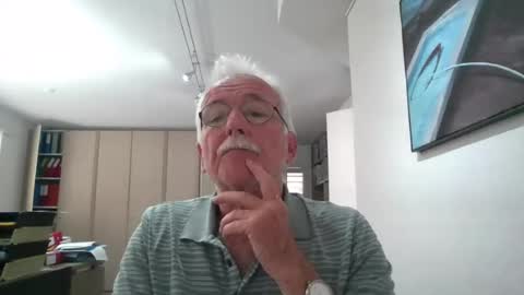 Snapshot of pgroove542707 chatting on 08-06-26, 08:16 pgroove542707 online show from 08-06-26, 08:16