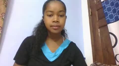 phania185885 online show from 03-16-26, 04:40