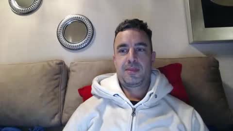 Snapshot of phantasie31 chatting on 02-04-26, 09:42 phantasie31 online show from 02-04-26, 09:42