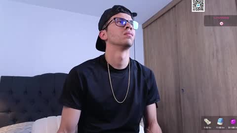 phantom_bigger1 online show from 01-14-25, 01:06