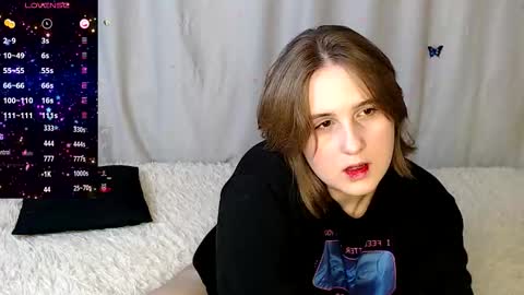 Snapshot of phantommira chatting on 11-02-25, 04:20 phantommira online show from 11-02-25, 04:20